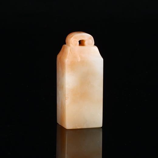 孤品17885老挝冻石粉冻石闲章斋号章1.6*1.4*4.1cm 商品图2