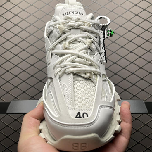 春季特惠💰630 巴黎世家 Track Sneaker 巴黎世家三代 挂饰款 户外概念复古老爹鞋 商品图8