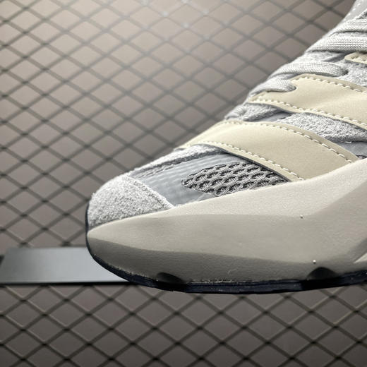 春季特惠💰340 AD 阿迪 Light Blaze 网面透气跑步鞋 商品图5