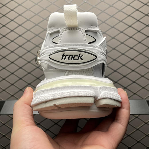 春季特惠💰720 巴黎世家 Track Sneaker 巴黎世家三代 环扣款 户外概念复古老爹鞋 商品图1