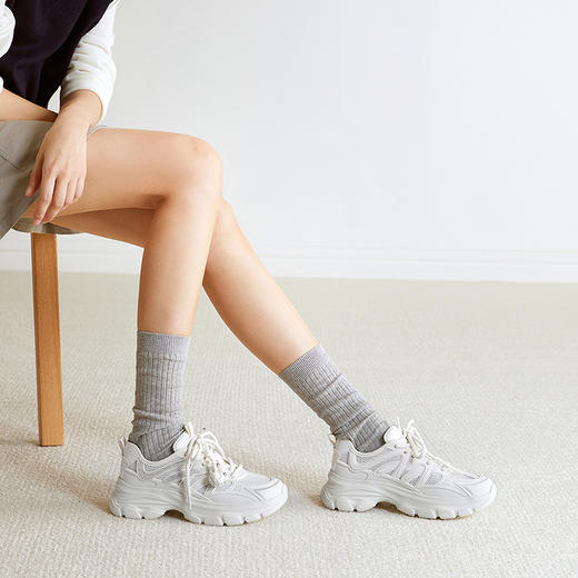 千百度 26年春季新品 老爹鞋 A26162808 商品图1