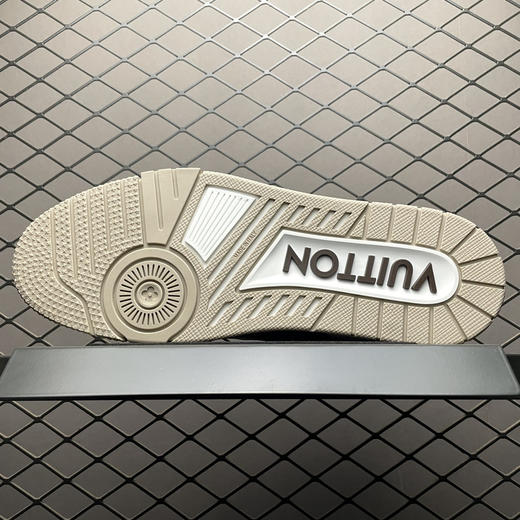 春季特惠💰720 LV 纯原版本 # 驴家 Trainer 低帮休闲板鞋 商品图4