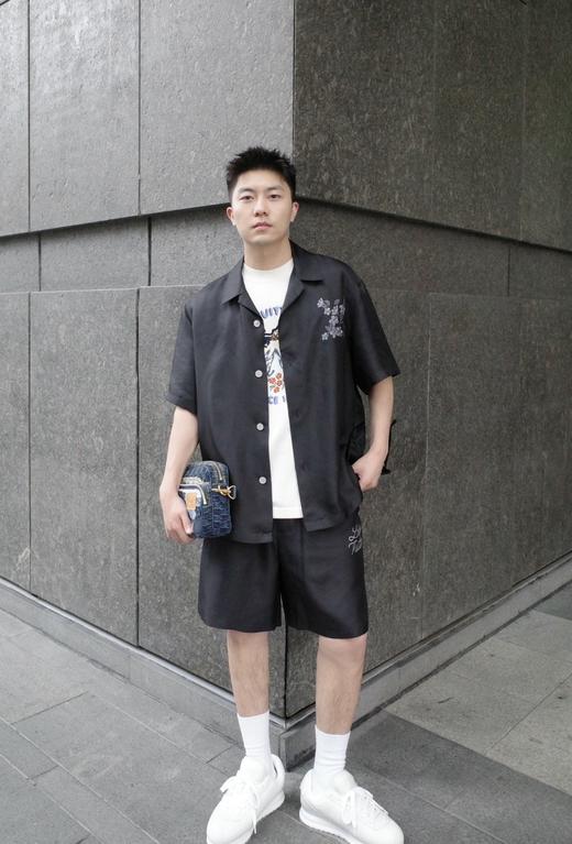 驴家25ss桑蚕丝花朵缎面印花短裤（DY） 商品图0