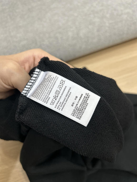 原单正品TeenieWeenie小熊刺绣简约情侣卫裤，男女同款，颜色：黑色
尺码：M-2XL 商品图6