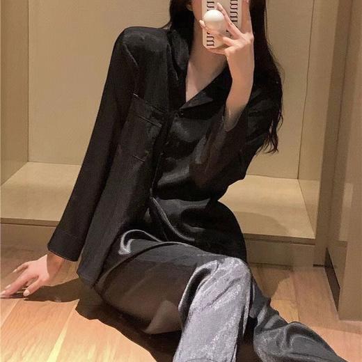 【简约不简单❗法式提花家居服套装】甄选细腻缎面面料，自带柔润光泽，垂坠感十足，上身尽显优雅气质，，兼具睡衣的舒适与衬衫的精致，居家也能穿出松弛氛围感，仿真丝绸冰丝网红睡衣女长袖家居服套装L 商品图2