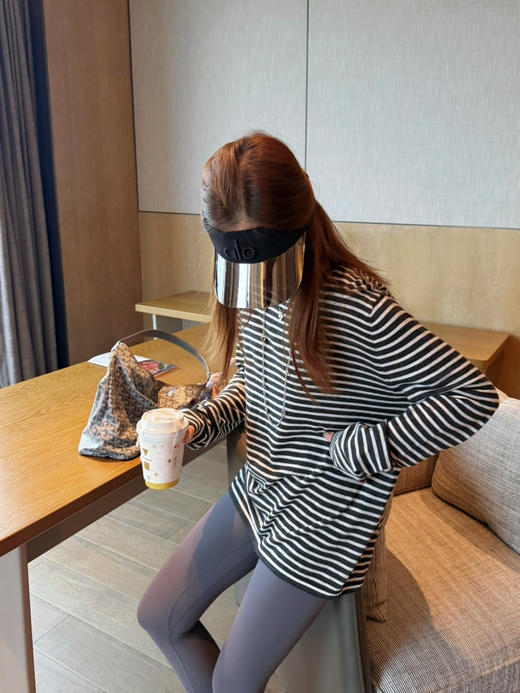 2603115    “松弛女王”条纹上衣 真丝羊绒 商品图7