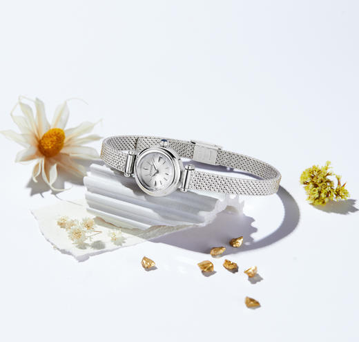 西铁城切割水晶玻璃女款腕表EG7080-53A 商品图8