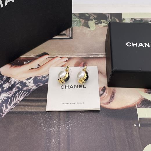 香奈儿 黑白球耳钉 （XTY） 商品图5