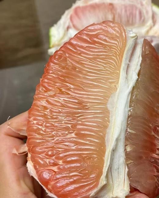 【进口】＃Medusa泰国香槟金丝柚#柚香赛过任何一个品种的柚子，丝丝饱满，清甜水嫩，回味清冽，清新口气，解腻消食。 商品图1