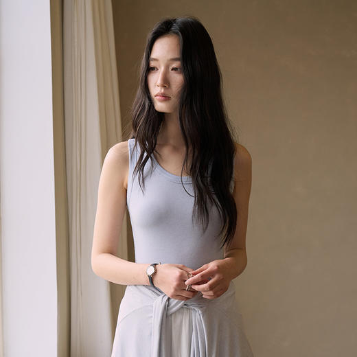 【2026春季新品】蚕丝羊毛・经典背心 天丝莫代尔 春夏桑蚕丝内搭打底衫简约舒适修身吊带 商品图3