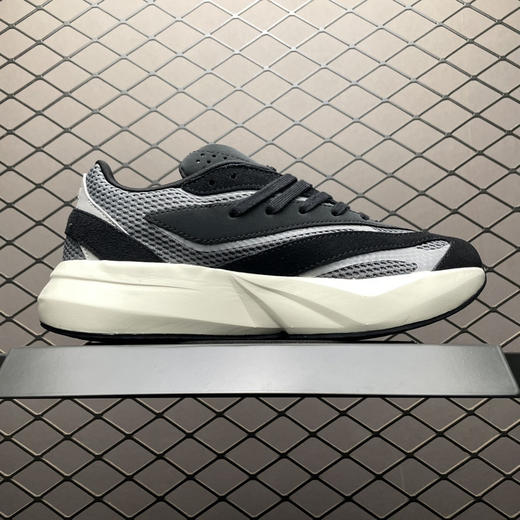 春季特惠💰340 AD 阿迪 Light Blaze 网面透气跑步鞋 商品图2