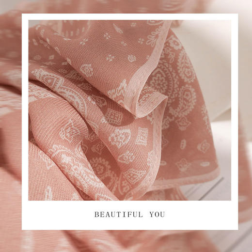 丁摩韩版新款围巾女桑蚕丝+羊毛春日粉色丝巾复古腰果菱形小丝巾 Z5-001WAL 商品图3