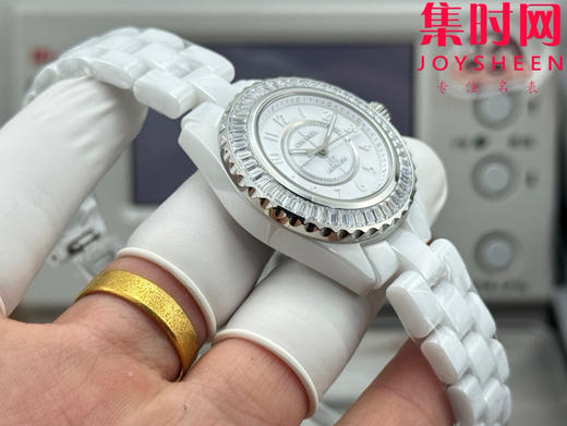 YYDS香奈儿 J12陶瓷系列 T钻圈 33mm透底机械 钻圈款 女士腕表 商品图5