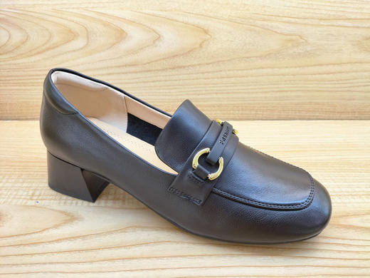 豪行真皮女鞋23330516低帮中跟软皮百搭乐福单鞋 商品图1