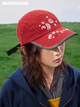 马得工地/MDGDPSMZ13627/撞色slogan刺绣平沿帽