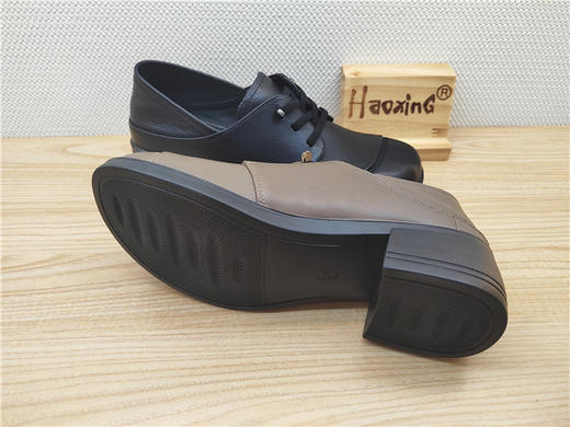 豪行秋冬新款23372801真皮职业休闲低跟女鞋单鞋皮鞋 商品图3