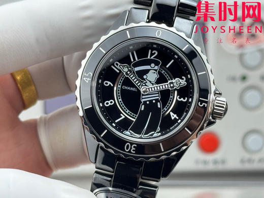 YYDS香奈儿J12陶瓷系列 卡通形象 小人动偶-"公仔图案"系列 38mm透底机械 新款中性腕表 男女都可佩戴 表径38mm 商品图4