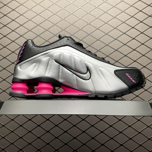 春季特惠💰340 外贸专供 NK Shox R4 低帮复古跑步鞋 文斯卡特 商品图2