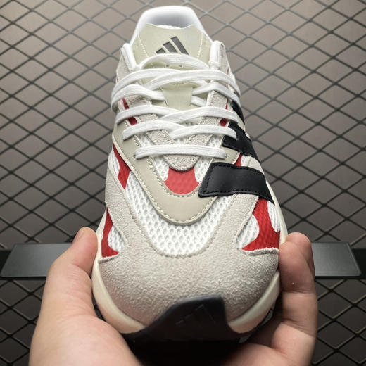 春季特惠💰340 AD 阿迪 Light Blaze 网面透气跑步鞋 商品图8