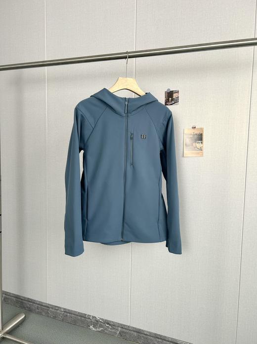 点此购买 可隆男士春季防风羽户外外套 zc 341226 商品图2