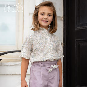 睫毛眼花边短袖印花上衣