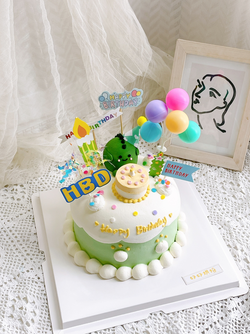 小恐龙蛋糕🎂