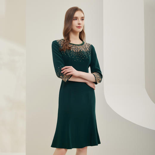 NC80Z斯尔丽商场同款秋圆领奢华收腰鱼尾造型礼服款中袖连衣裙 商品图2