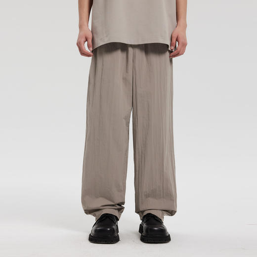 MODE COMMUTER | MC阔腿梭织长裤皱感面料梭织长裤MCF102079A 商品图2