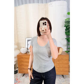 【贝拉推荐】显瘦天花板 鹅蛋领型坑条针织显瘦短袖T 五色可选【两件更优惠】