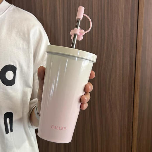 迪乐贝尔樱花熊猫吸管保温杯D9311-560ml 商品图2