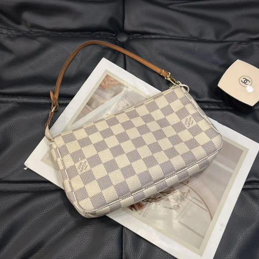 Lv 白棋盘格 大号 麻将 腋下包 商品图1