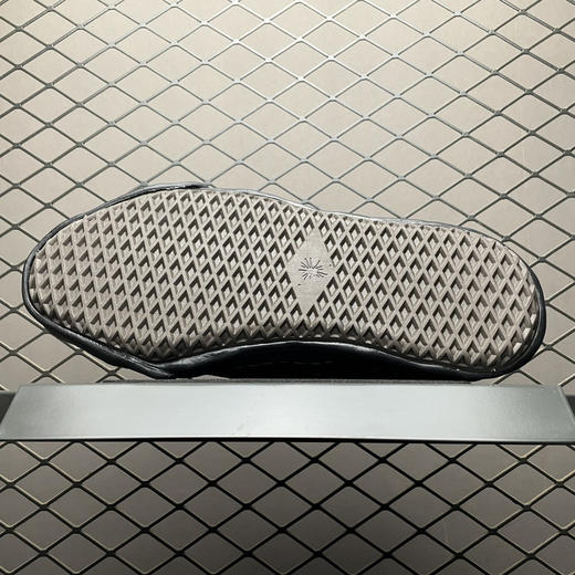 春季特惠💰390 概念时装设计师･三原康裕 MIHARA YASUHIRO 变形溶解鞋 商品图4