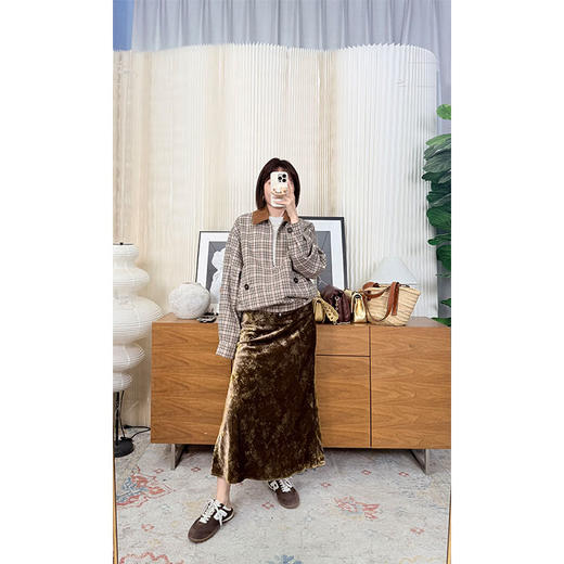 纸醉金迷 烫金丝绒直筒微A半裙 毒家绿咖色 把烟花定格在裙上 商品图4