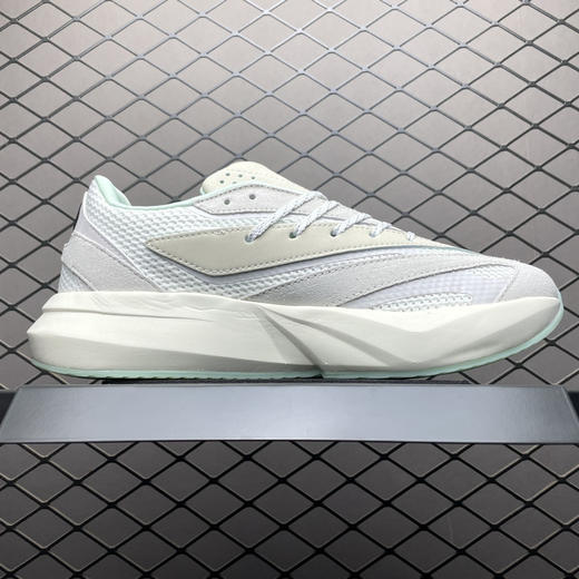 春季特惠💰340 Mercedes AMG Petronas Formula One Team x AD 阿迪 Light Blaze 梅赛德斯奔驰AMG联名款 网面透气跑步鞋 商品图2