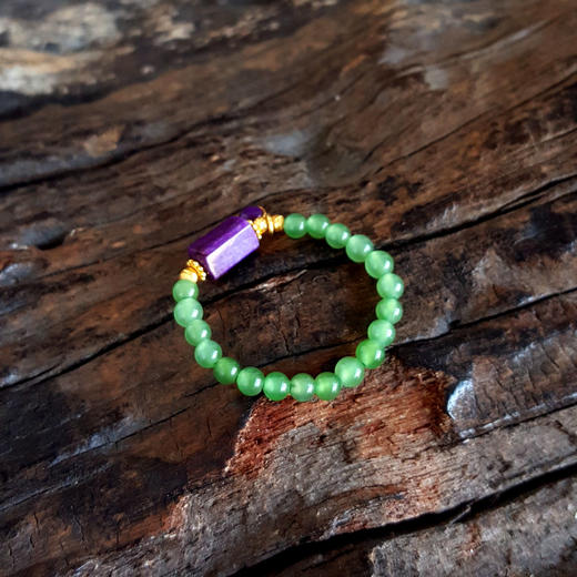 【天然正品】天然约4*7MM帝王紫方形舒俱来配和田玉碧玉圆珠戒指 13号（弹力绳）230126NJM18 商品图3