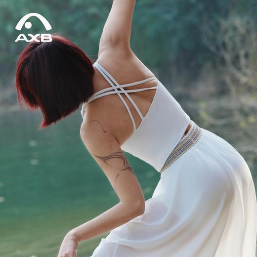 爱暇步瑜伽服女2026春新款绝美瑜伽背心带胸垫普拉提运动上衣吊带 商品图2