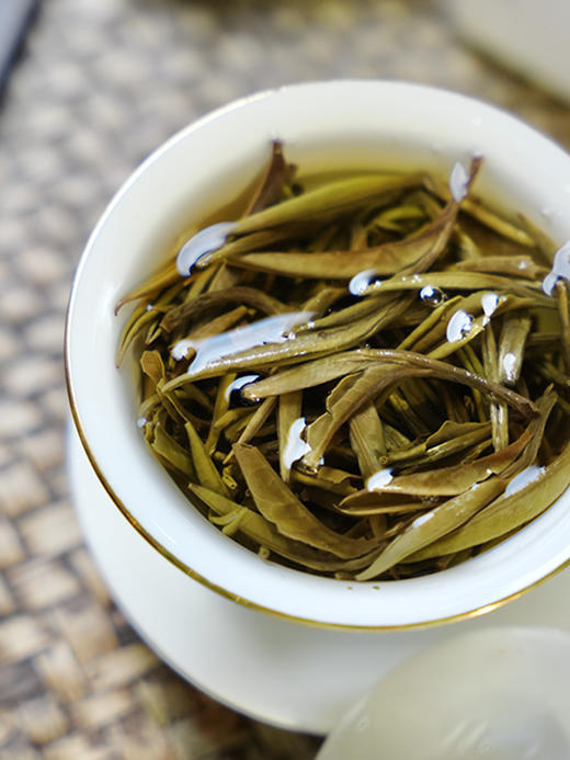 3月7日中午12点【冰岛白毫针】云南白毫银针冰岛古树白茶全芽头临沧核心产区一年仅采一次 商品图4