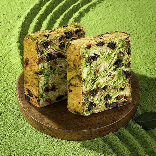 【健康轻食❗️星空莓野全麦吐司】层层嵌入天然果干，富含花青素，果干锁水不发干，组织细腻不掉渣，复烤后外酥里软，风味更佳厚切生吐司营养早餐代餐好吃健康面包QQ 商品图4