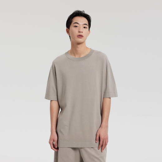 MODE COMMUTER | MC伊力特凉感纱线宽松微落肩圆领短袖线衫 商品图2