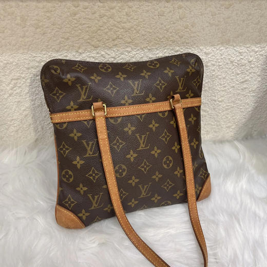 LV COUSSIN 中古 老花 大号 抱枕包 商品图0