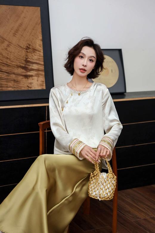 烟暖初妆|精美斜襟刺绣上衣（一口价） 商品图1