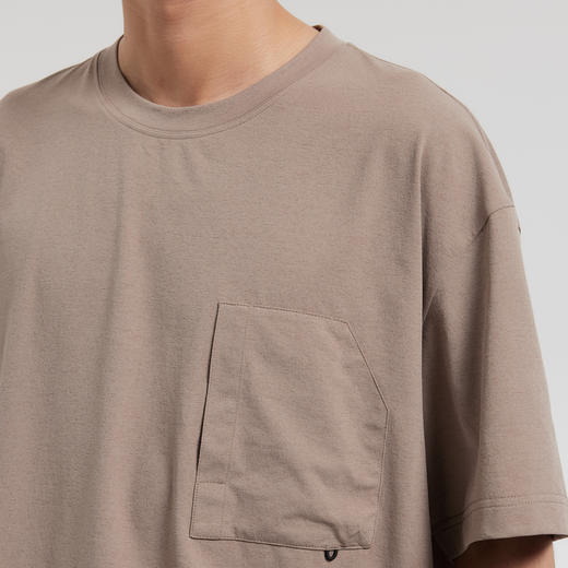 MODE COMMUTER | MC速干针织轻量速干切角口袋拼接短袖T恤 商品图4