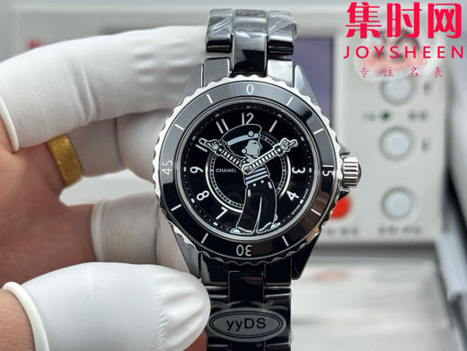 YYDS香奈儿J12陶瓷系列 卡通形象 小人动偶-"公仔图案"系列 38mm透底机械 新款中性腕表 男女都可佩戴 表径38mm 商品图0