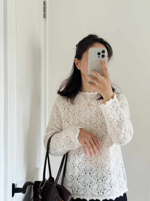 美爆~鄂尔*多思山羊绒真丝珠片纱提花镂空宽松针织衫【包邮+三天无理由退换】 商品图4