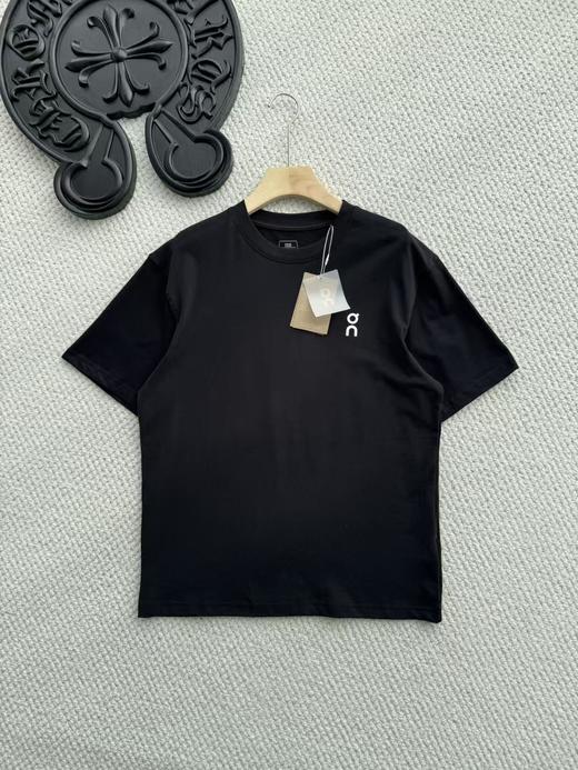 点此购买 On昂跑春夏季男女款半袖打底衫T恤 LL 341294 商品图3