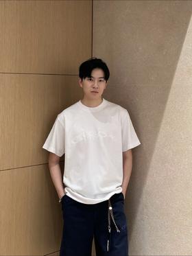 迪奥  25SS字母标识刺绣短袖T恤 白色 男女同款（DY）