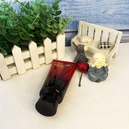 美肤宝五珍保湿洁颜乳100ml 商品图3