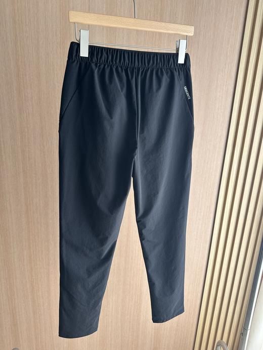 点此购买 迪桑特WOMEN'S TRAINING系列防泼水女士运动长裤 37 341362 商品图8