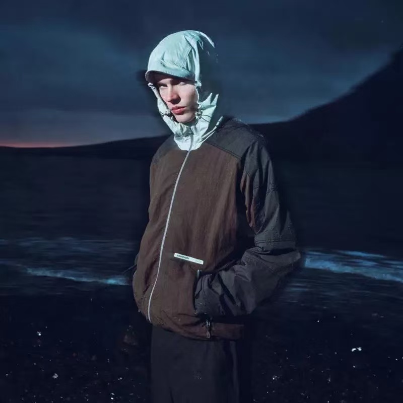 【xb1-01741】新系列情侣户外防风拼色连帽夹克/外套！！