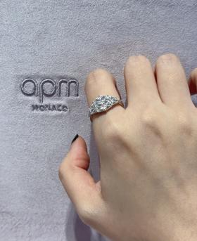 【不退不换，介意勿拍】APM Monaco 戒指  A24275OX